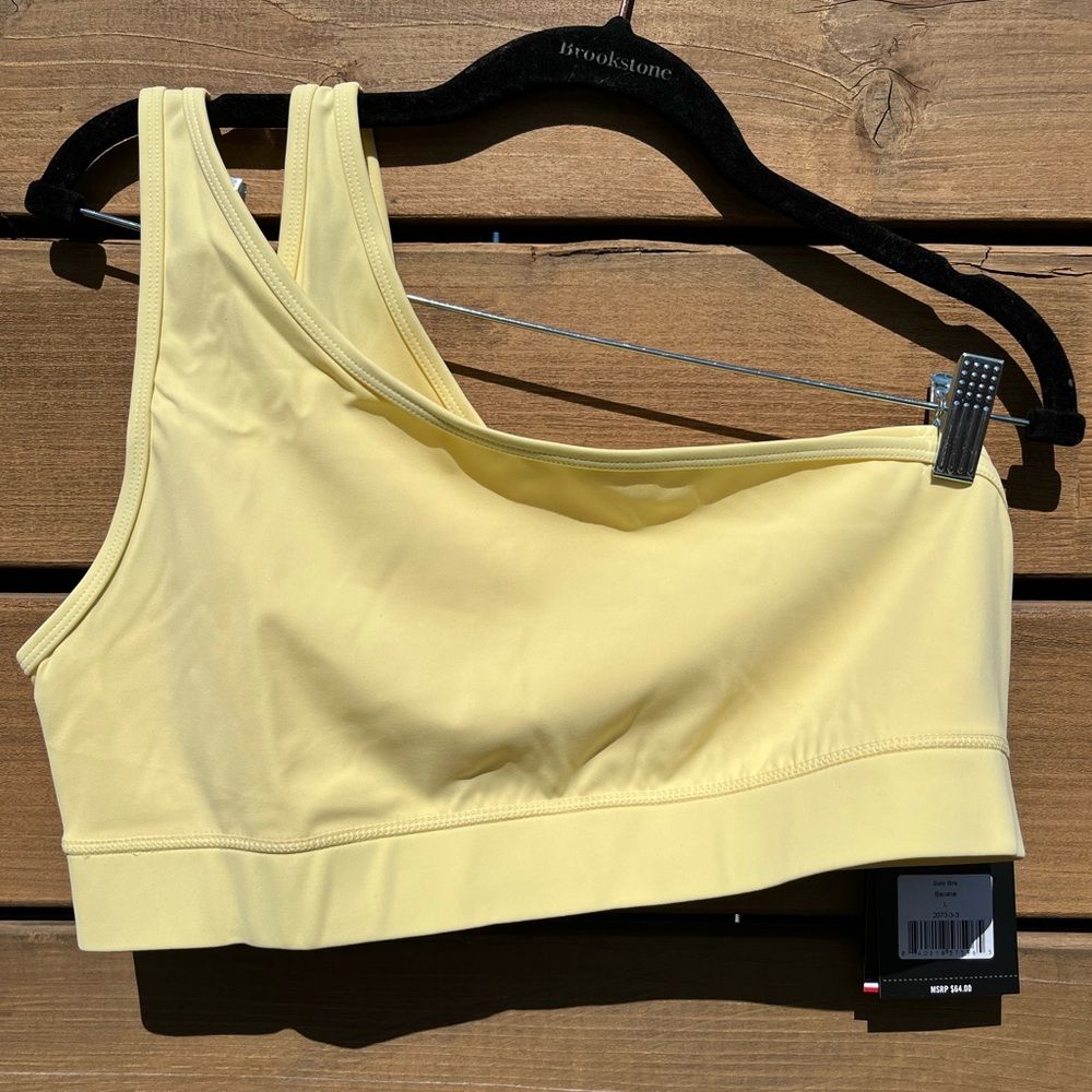 NWT 4 LAPS sport bra, one shoulder, double strap, banana yellow, sz Large